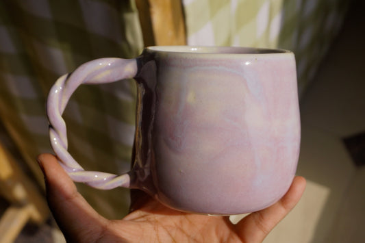 Lilac mug with braided handle