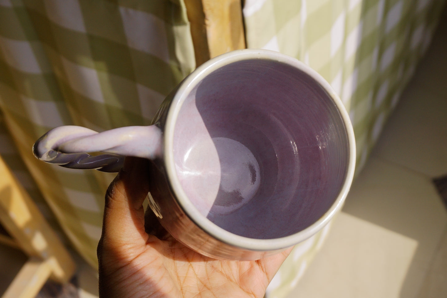 Lilac mug with braided handle