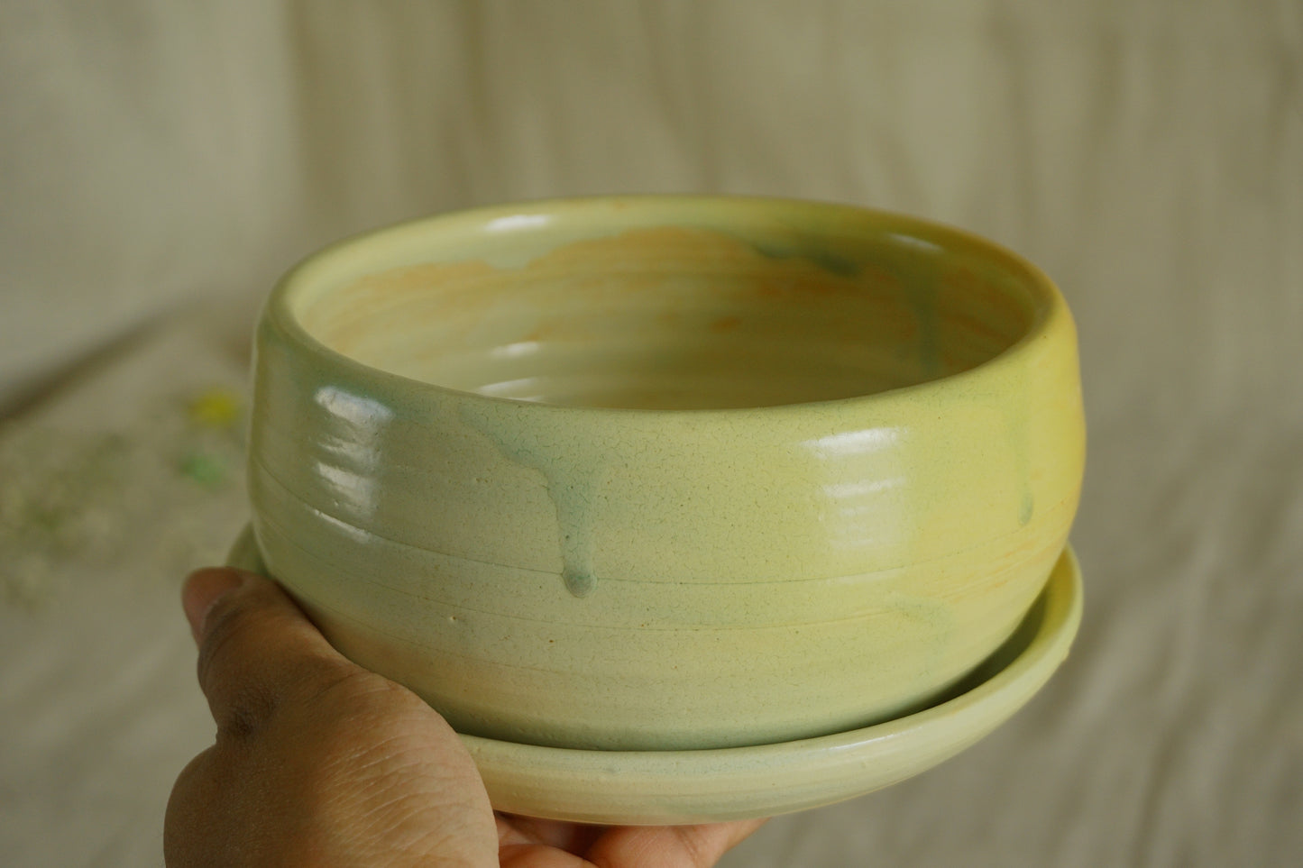 Apple green planter with plate